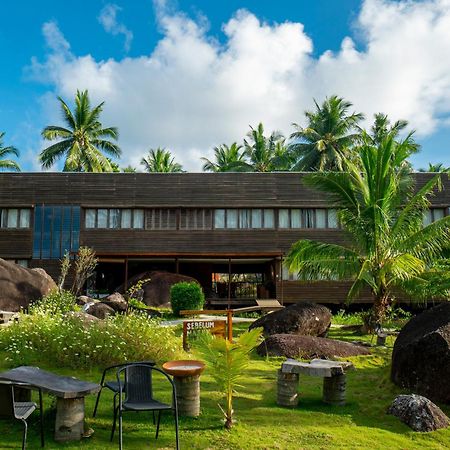 Natuna Dive Resort Ранай Екстер'єр фото